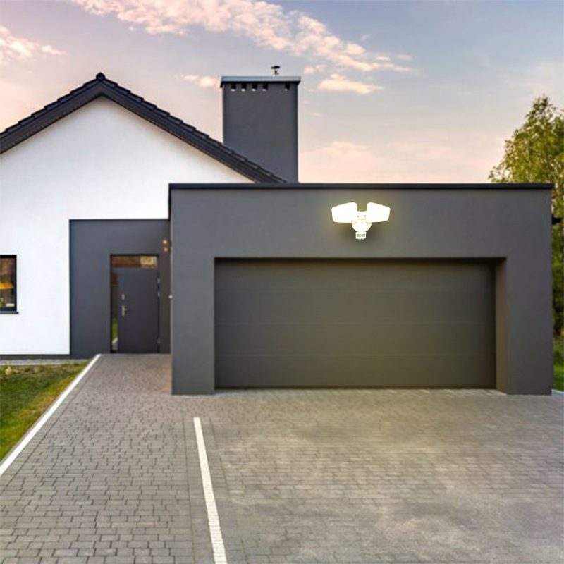 Venkovní bílý LED reflektor s PIR čidlem 24W/3000K/4000K/6000K - LFX125 5