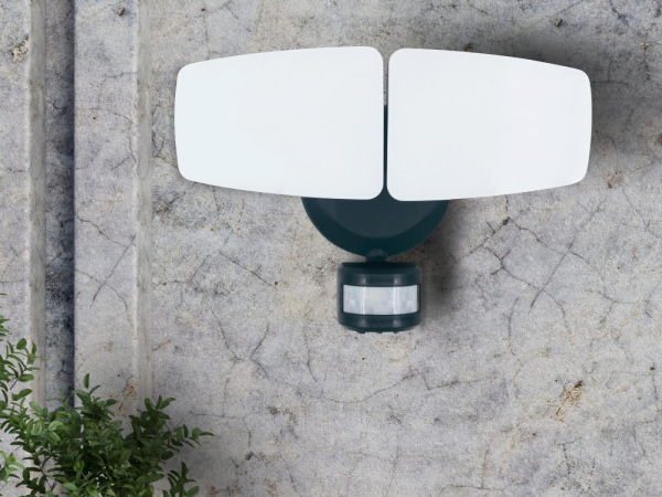 Venkovní šedý LED reflektor s PIR čidlem 24W/3000K/4000K/6000K - LFX225