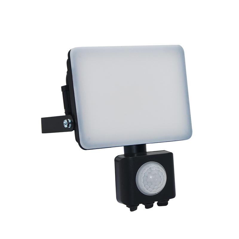 Venkovní černý LED reflektor s PIR senzorem 20W / 4000K - LF7022S