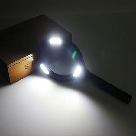 Lupa 5 x ZOOM s LED světlem - LM102